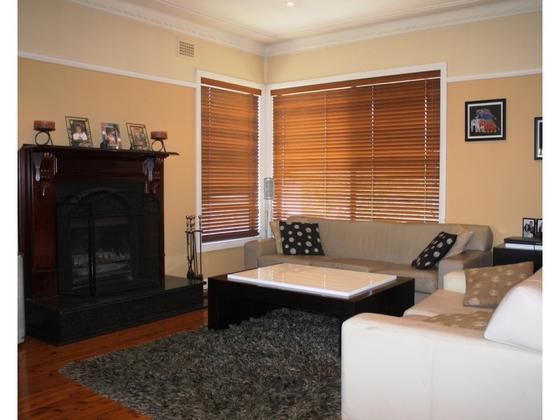 143 Howard Road, Padstow NSW 2211