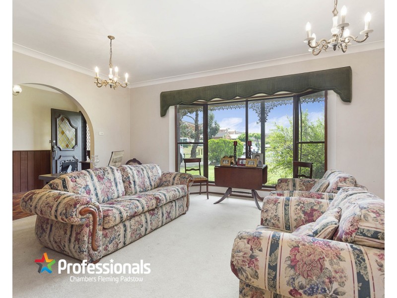 62 Whittle Avenue, Milperra NSW 2214