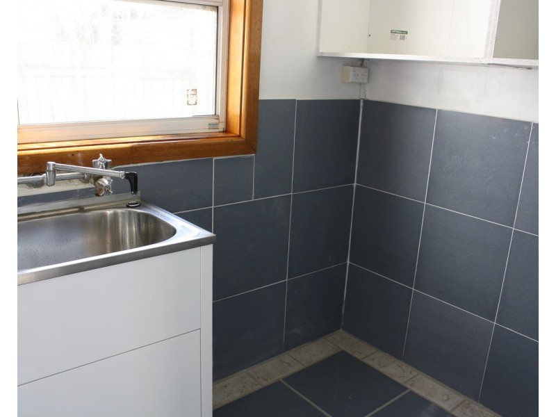 33 Prince Street, Picnic Point NSW 2213