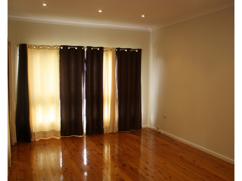 27 Anne Street, Revesby NSW 2212