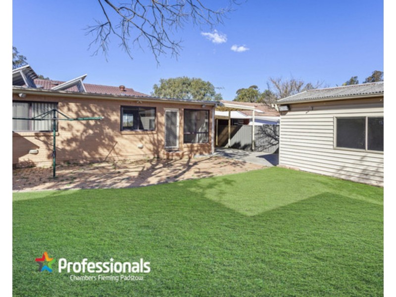 5 Warlencourt Avenue, Milperra NSW 2214
