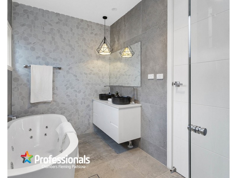 75 Weston Street, Panania NSW 2213