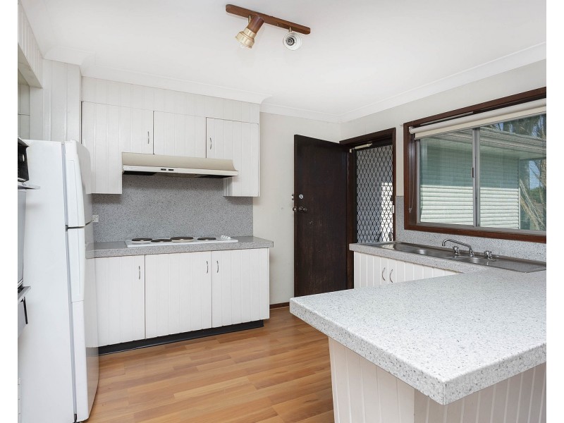 32 Bullecourt Avenue, Milperra NSW 2214