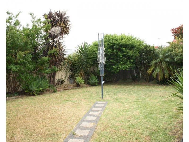 5 Payten Avenue, Roselands NSW 2196