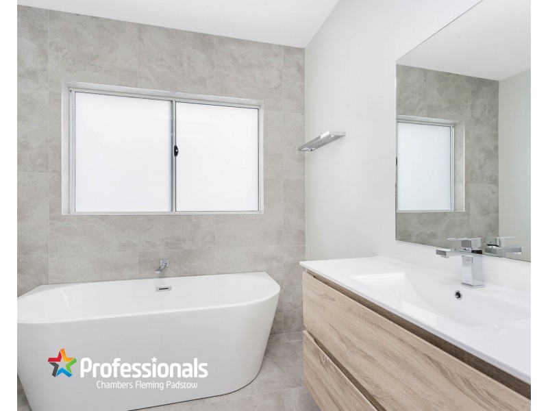 9A Ronald Street, Padstow NSW 2211