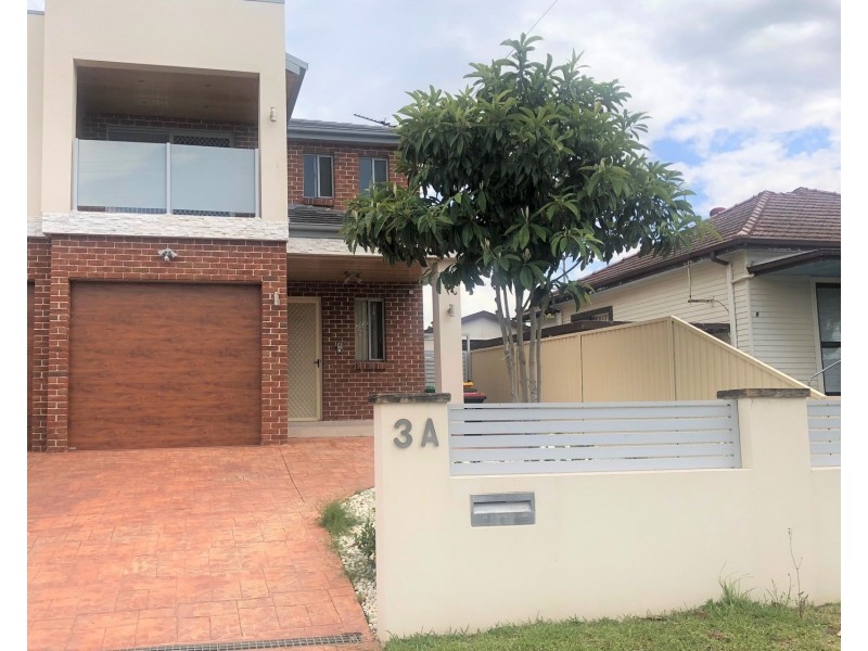 3A Langdale Avenue, Revesby NSW 2212