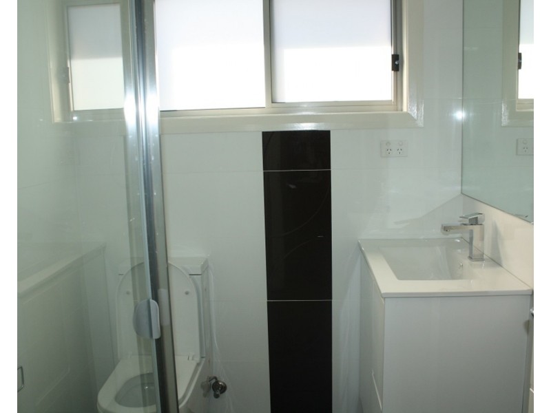 595B Henry Lawson Drive, East Hills NSW 2213