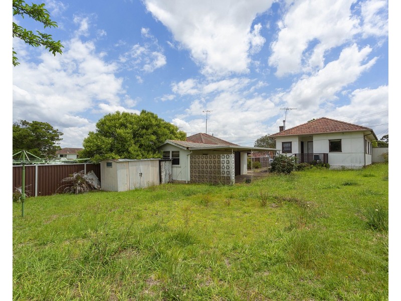 15 Coral Avenue, Padstow NSW 2211