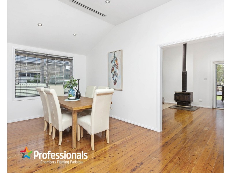 384 Henry Lawson Drive, Milperra NSW 2214