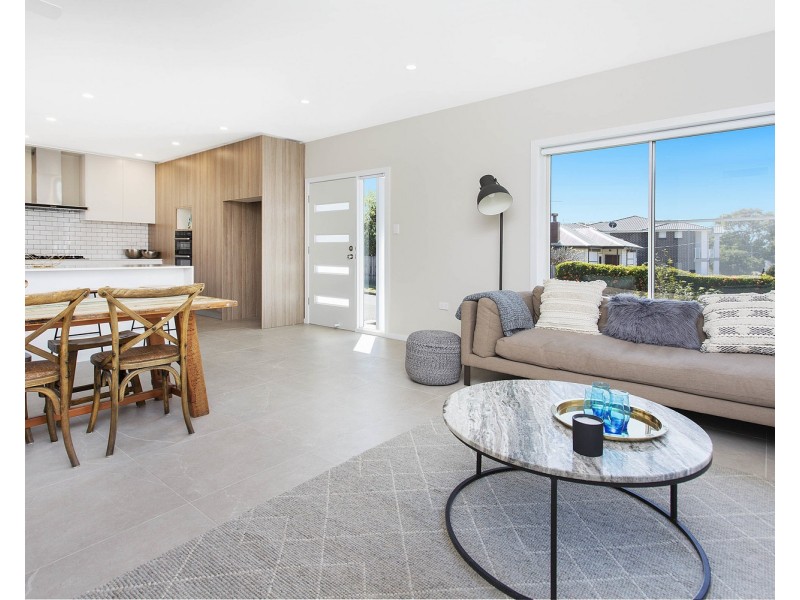 118 Davies Road, Padstow NSW 2211