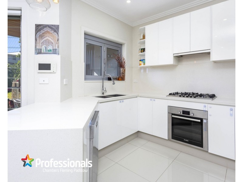 5A Ellesmere Street, Panania NSW 2213