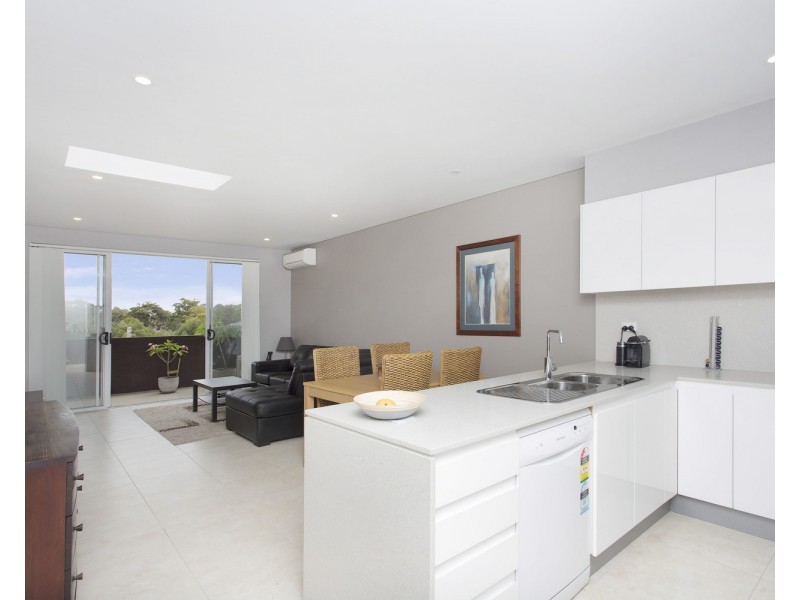 21/13-17 Peake Parade, Peakhurst NSW 2210