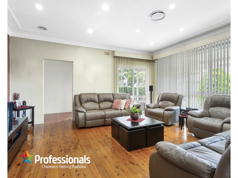 553 Henry Lawson Drive, Milperra NSW 2214