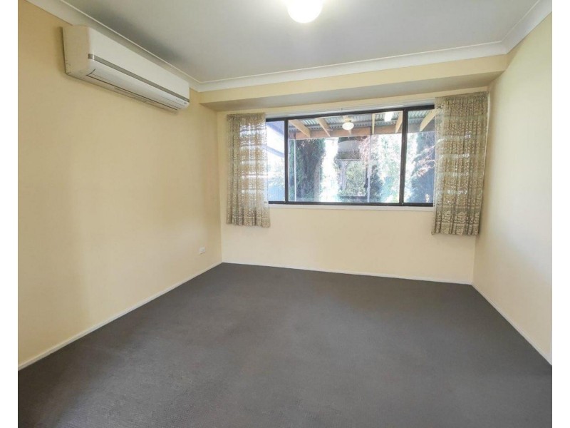 6 Lillian Crescent, Revesby NSW 2212