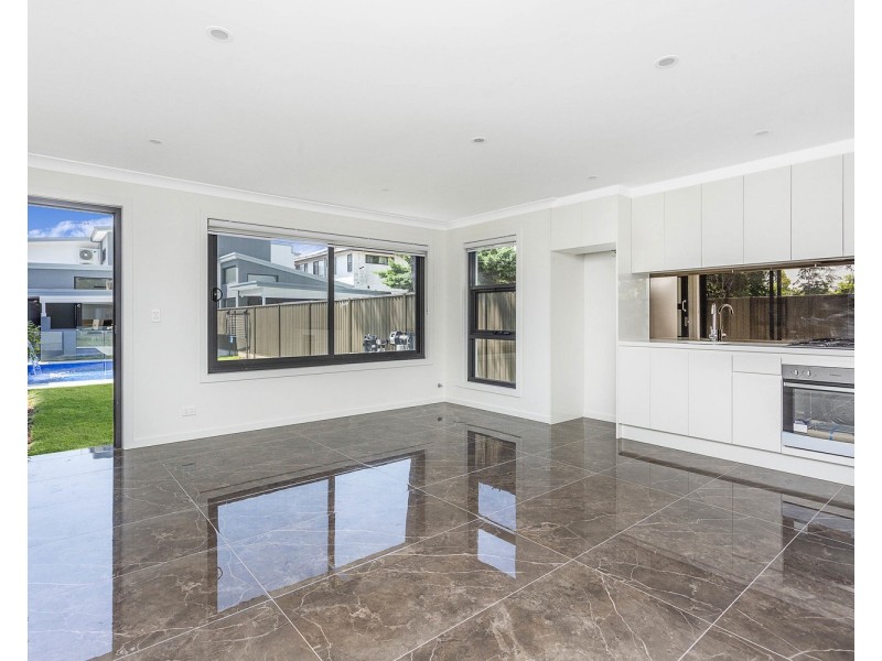 33 Dilke Road, Padstow Heights NSW 2211