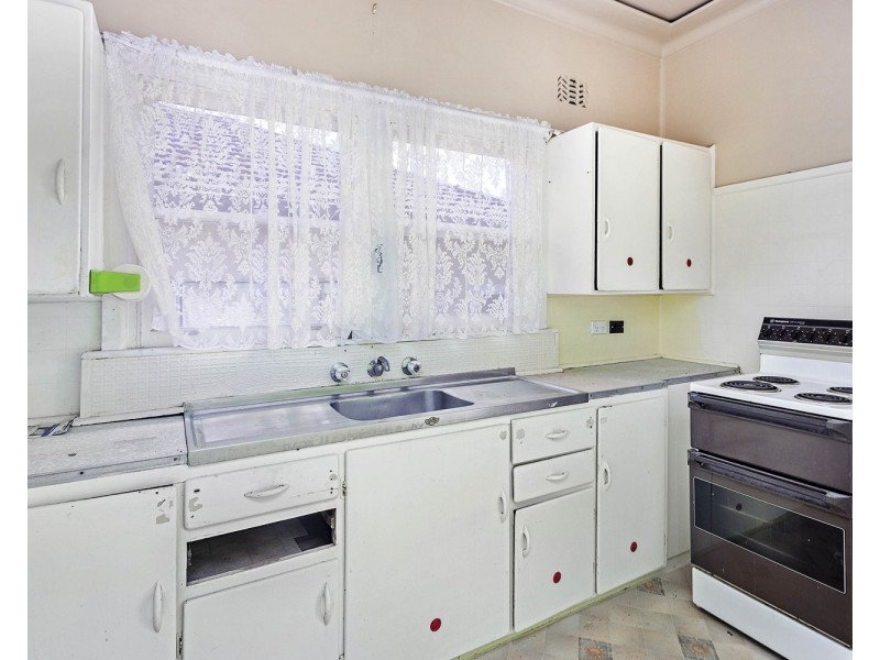 27  Cairo Avenue, Padstow NSW 2211