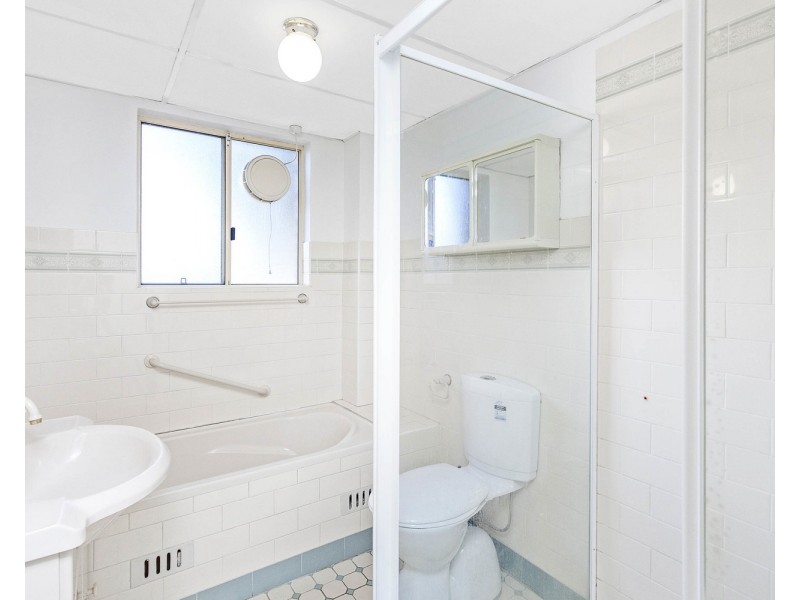 9/6-10 Sir Joseph Banks Street, Bankstown NSW 2200