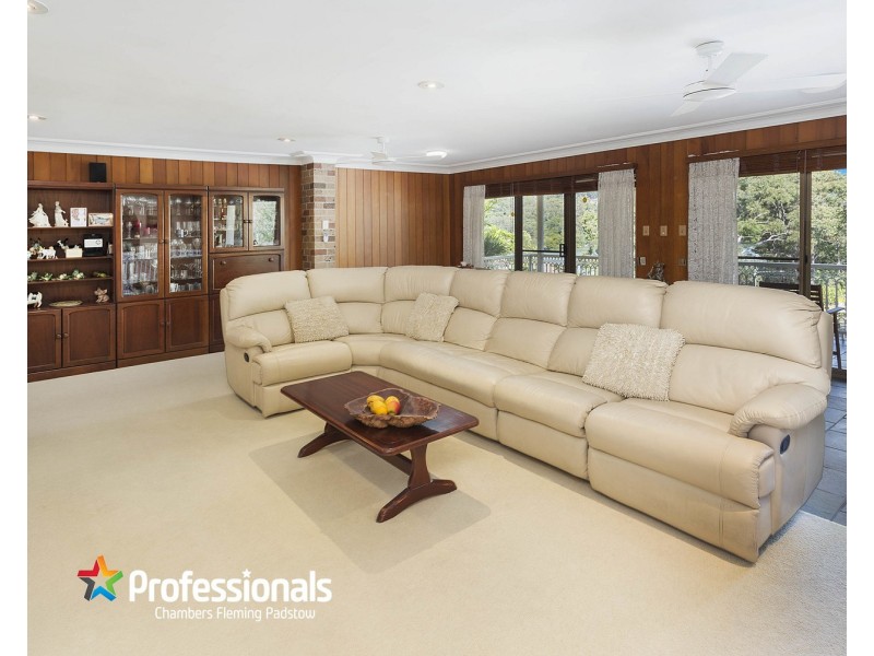 4 Valley Road, Padstow Heights NSW 2211