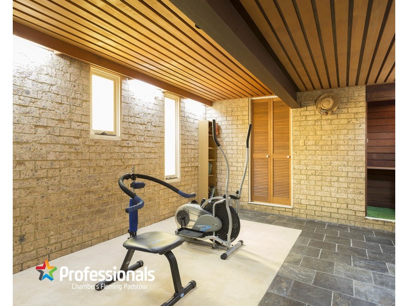 4 Valley Road, Padstow Heights NSW 2211