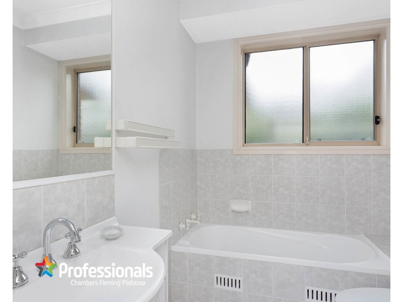 2/39 Victoria Street, Revesby NSW 2212