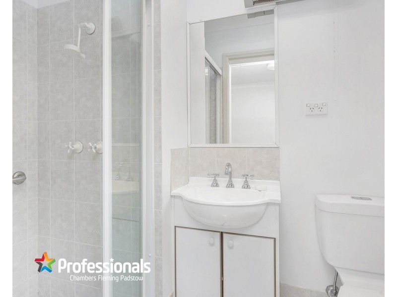 2/39 Victoria Street, Revesby NSW 2212