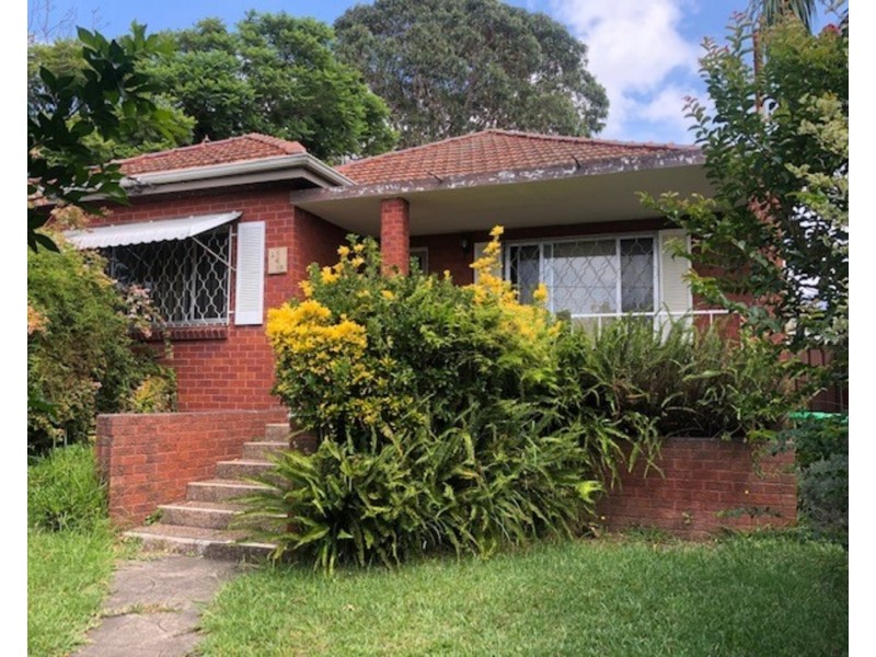 148 Davies Road, Padstow NSW 2211