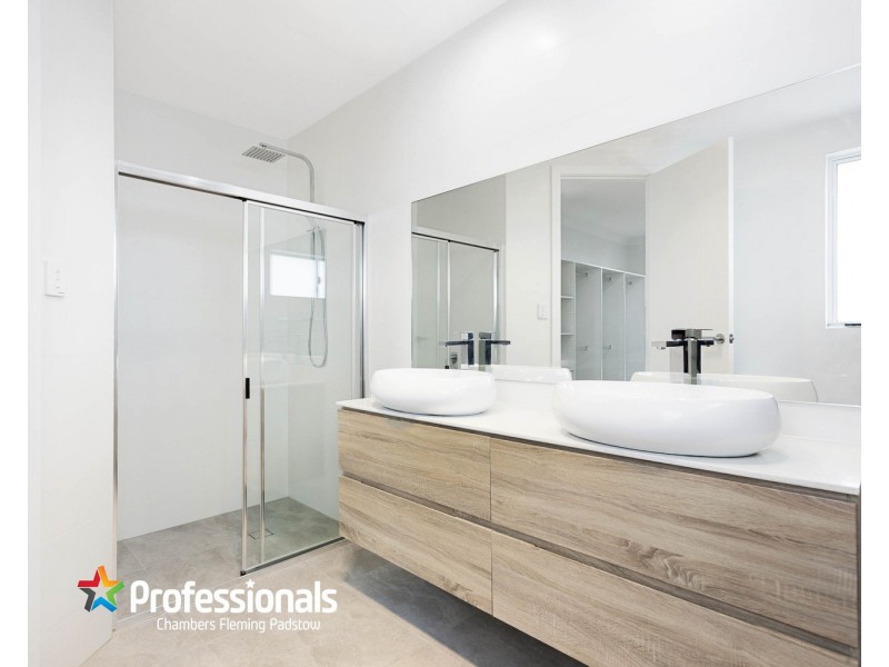 9 Ronald Street, Padstow NSW 2211