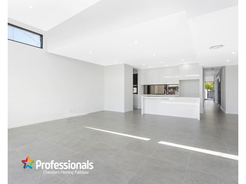 18 Wyatt Avenue, Padstow NSW 2211