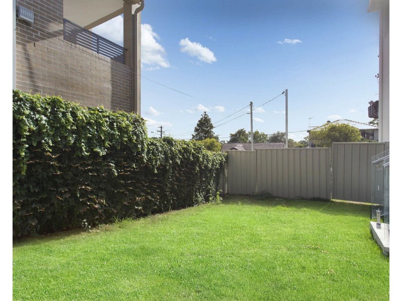 1A Drysdale Avenue, Picnic Point NSW 2213