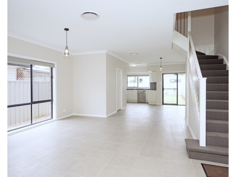 42A McGirr Street, Padstow NSW 2211