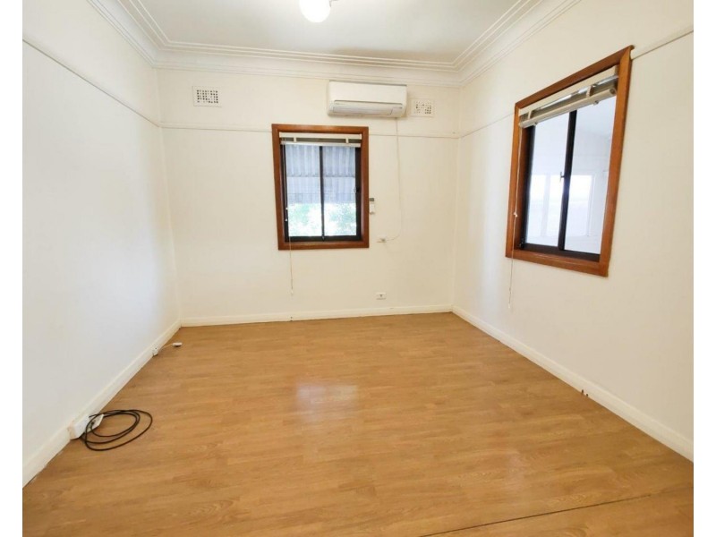 1/50 Banks Street, Padstow NSW 2211