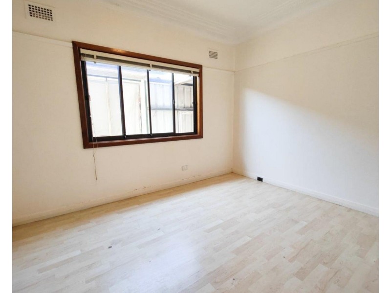 1/50 Banks Street, Padstow NSW 2211