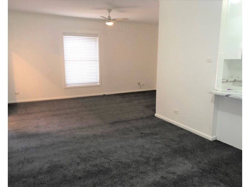 64 Picnic Point Road, Picnic Point NSW 2213
