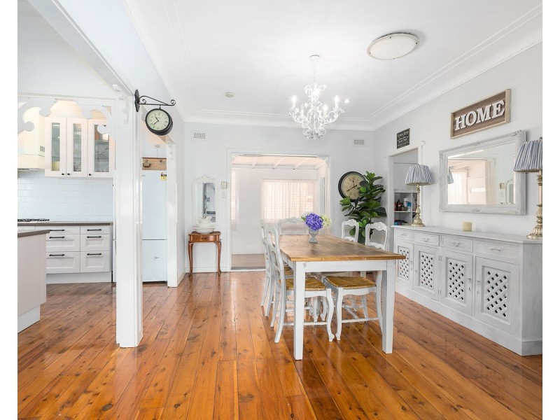 87 Villiers Road, Padstow Heights NSW 2211