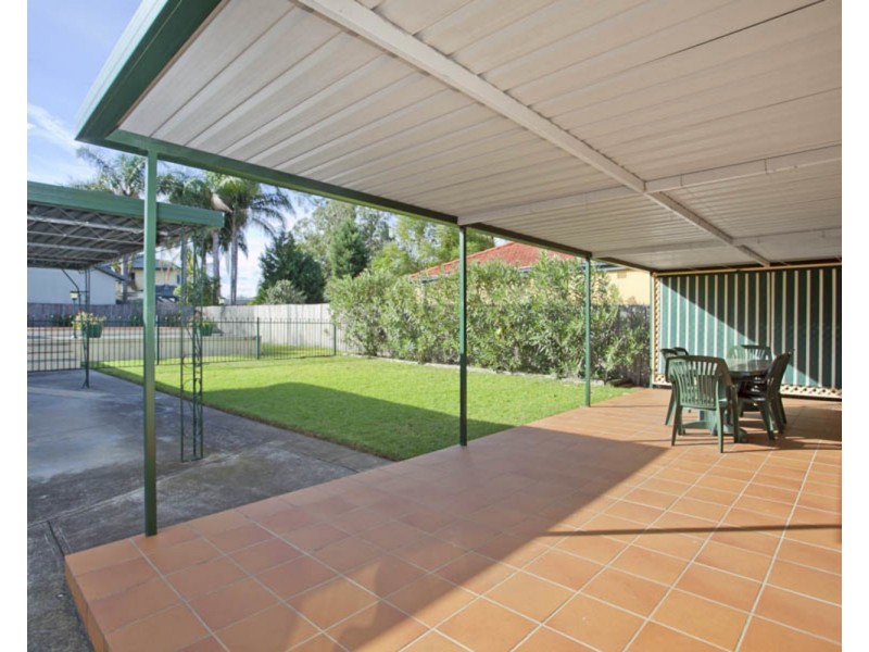 24  Doris Street, Picnic Point NSW 2213