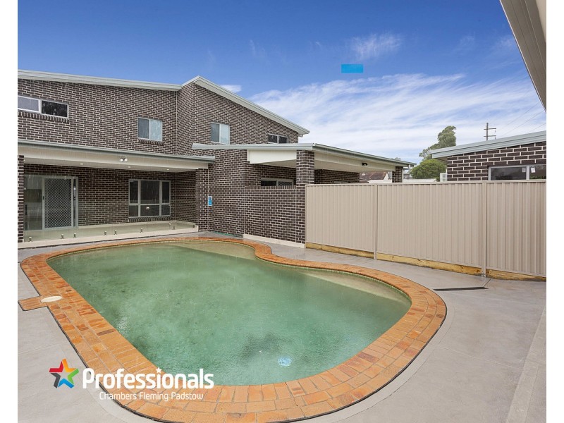 32 Hendy Avenue, Panania NSW 2213