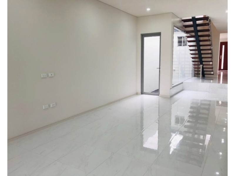 19 Rhonda Street, Revesby NSW 2212