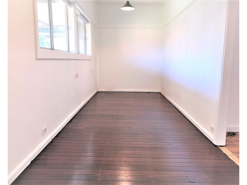 3 Swan Street, Revesby NSW 2212