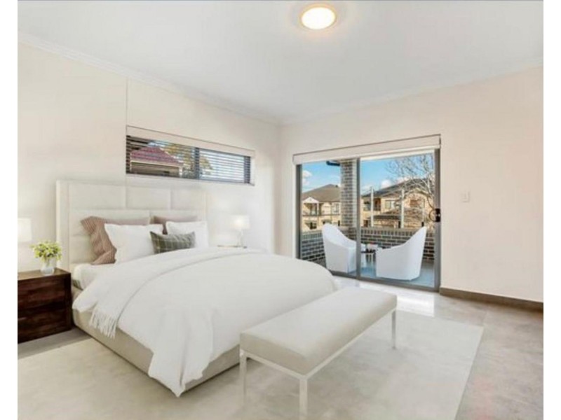 10 Nella Street, Padstow NSW 2211