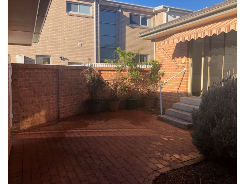 1/94 Iberia Street, Padstow NSW 2211