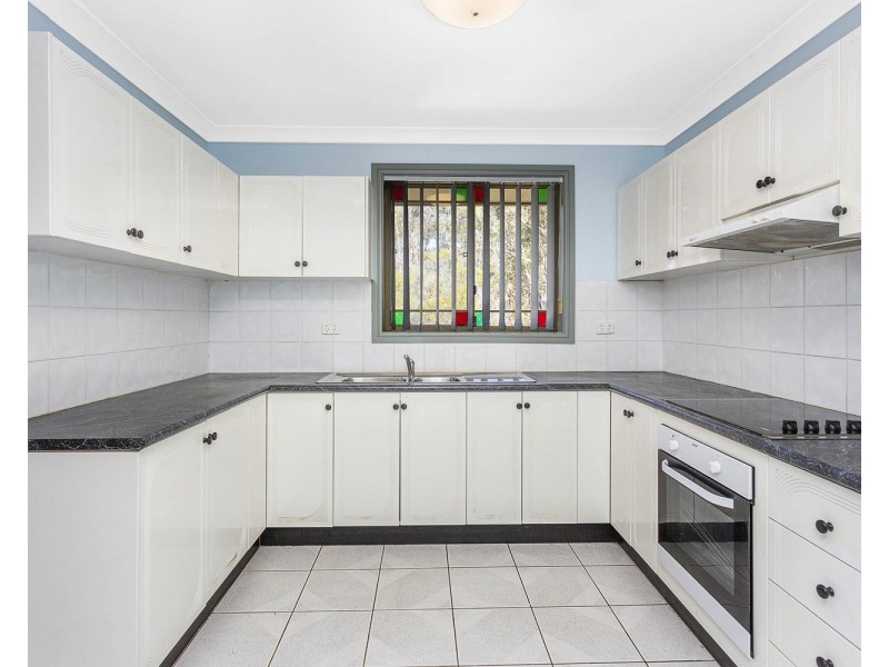 4/23 Parkview Avenue, Picnic Point NSW 2213