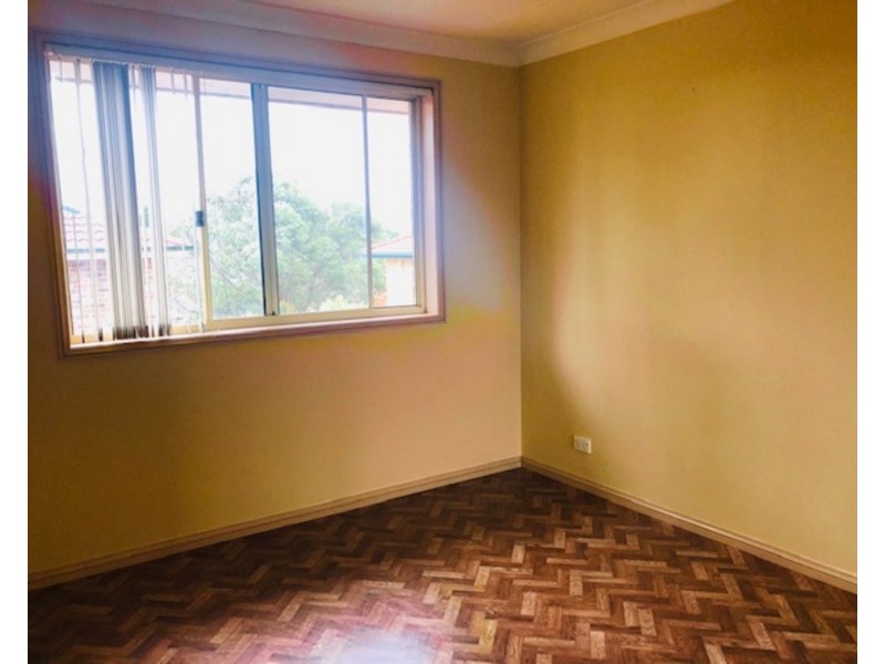 2/27 Clancy Street, Padstow Heights NSW 2211