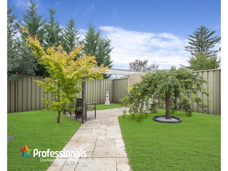 871 Henry Lawson Drive, Picnic Point NSW 2213