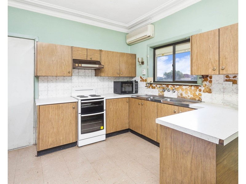 206 Hector Street, Chester Hill NSW 2162