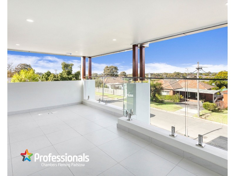 4 Bishop Street, Revesby NSW 2212