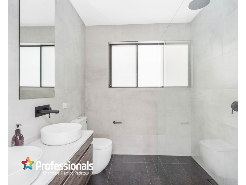 8a  Wall Avenue, Panania NSW 2213