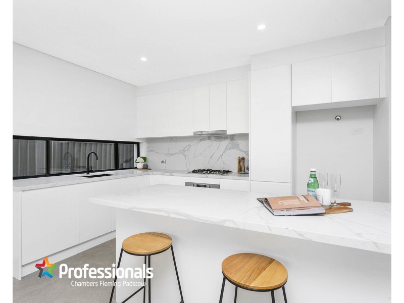 8a  Wall Avenue, Panania NSW 2213