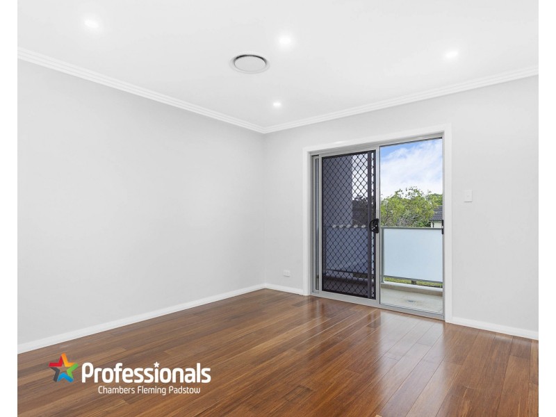 32 Hendy Avenue, Panania NSW 2213