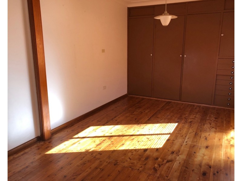 24 Presland Avenue, Revesby NSW 2212