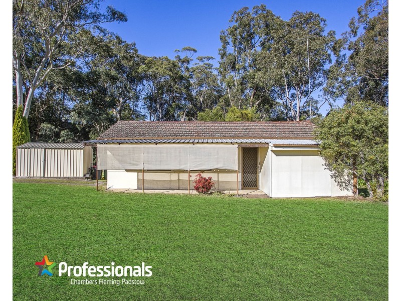 756 Henry Lawson Drive, Picnic Point NSW 2213